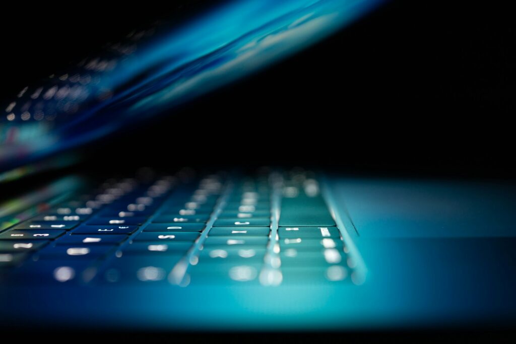 closeup photo of laptop